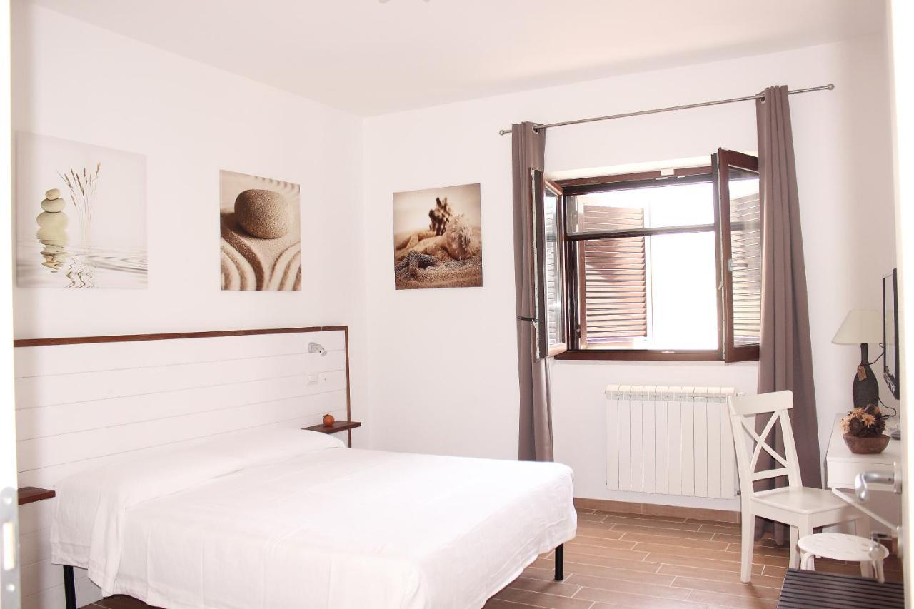Chibia Casa Vacanze San Pietro in Bevagna Exteriér fotografie